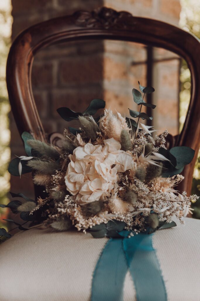 Bouquet di fiori stabilizzati per un matrimonio sostenibile 